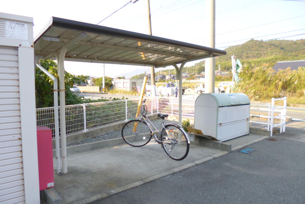 Other common areas. Is a bicycle parking lot.