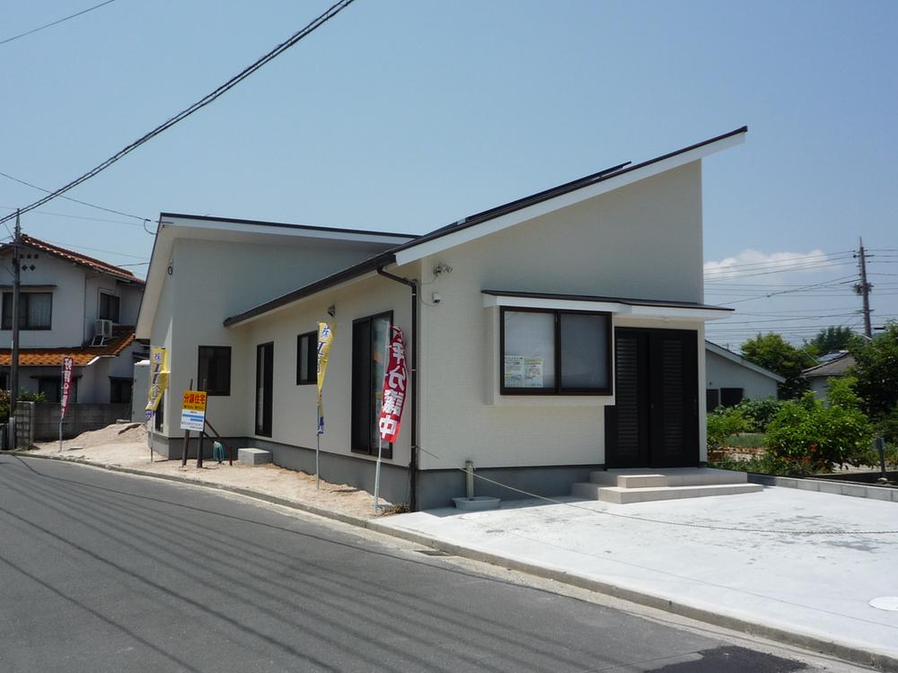 Local appearance photo. Local (June 2013) Shooting