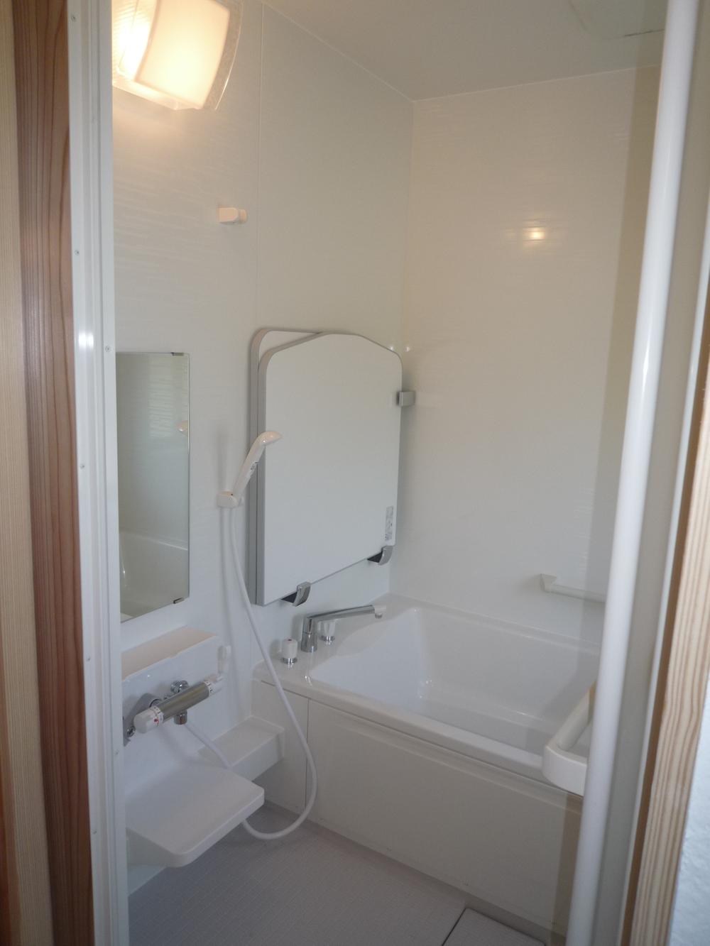 Bathroom. Indoor (June 2013) Shooting