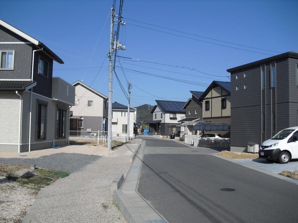 Local photos, including front road