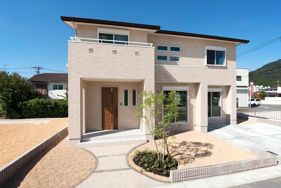 Building plan example (exterior photos).  [reference] "Motomachi Energia Town Yuda" model house  ~ appearance ~