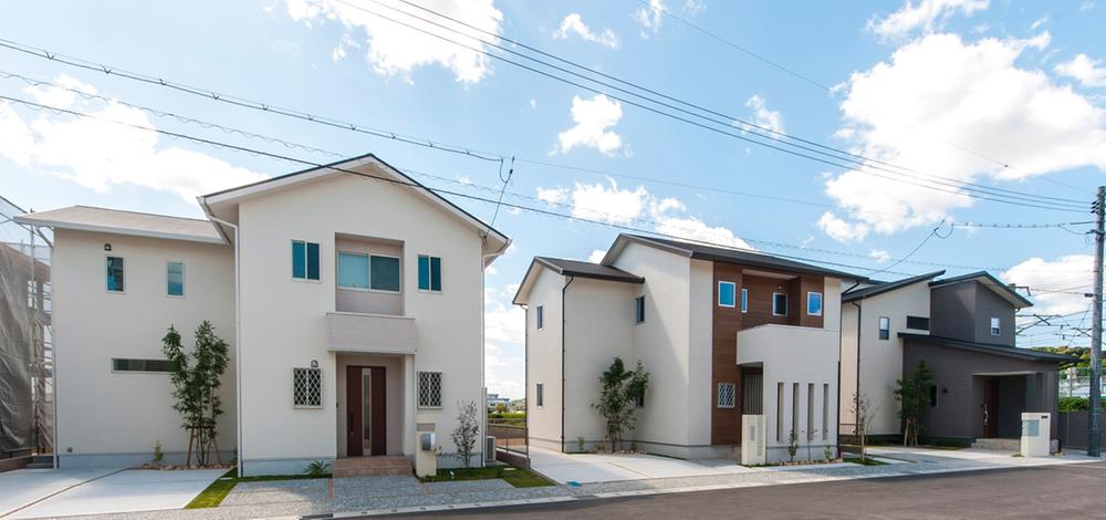 Sale already cityscape photo. Sale already the city average (213 September shooting)