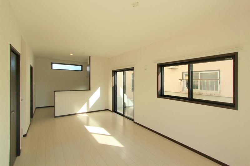 Living. September 20, 2013 shooting