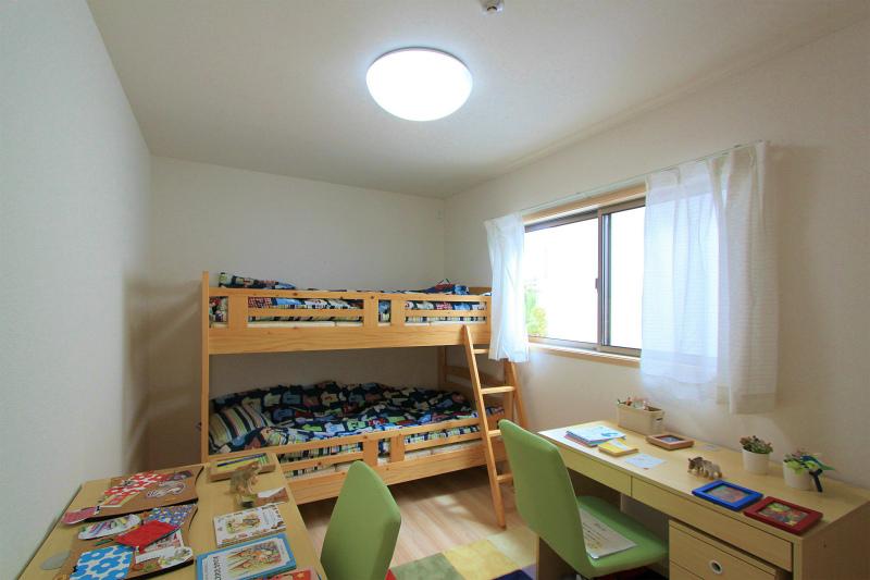 Non-living room. 2013 September 2 shooting