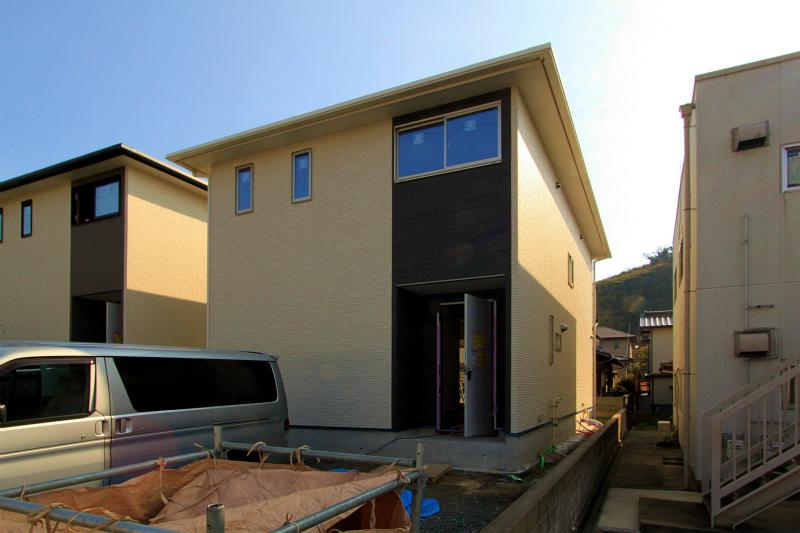 Local appearance photo. 2013 December 5, taken No. 1 destination