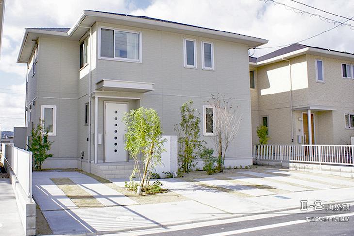 Local appearance photo.  [II-2] Appearance Photo] 2013 November shooting