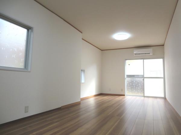 Non-living room