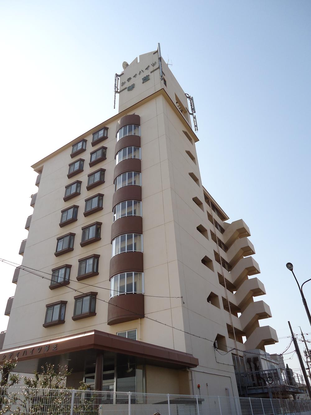 Local appearance photo. Local (August 2013) Shooting