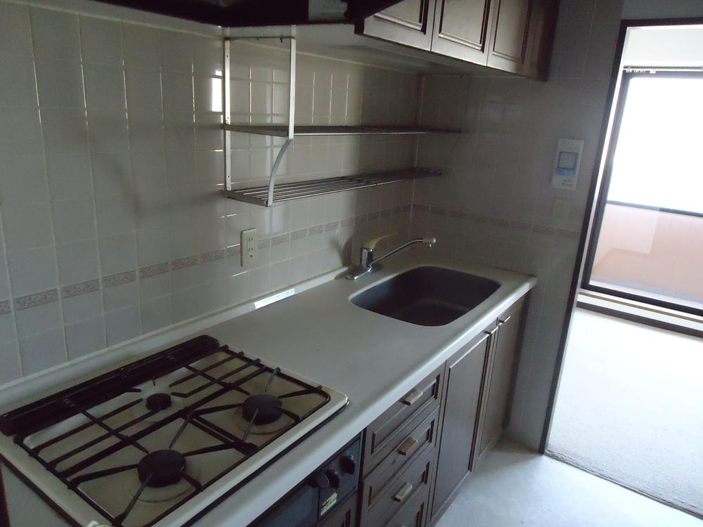 Kitchen. Indoor (September 2013) Shooting