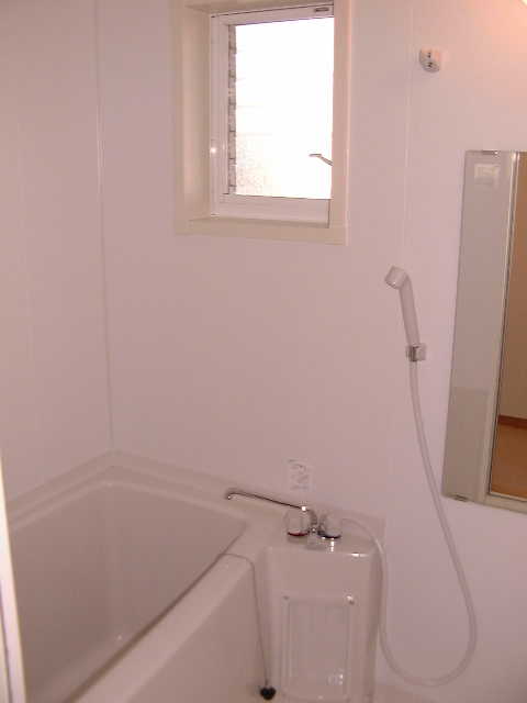 Bath. bus With ventilation window