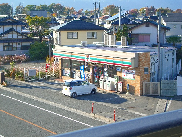 Convenience store. Seven-Eleven Yamanashi Shingen Bridge store up (convenience store) 90m