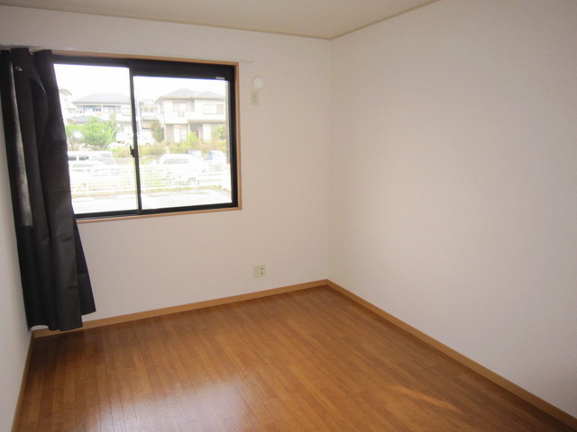 Living and room. 6 Pledge of Western-style