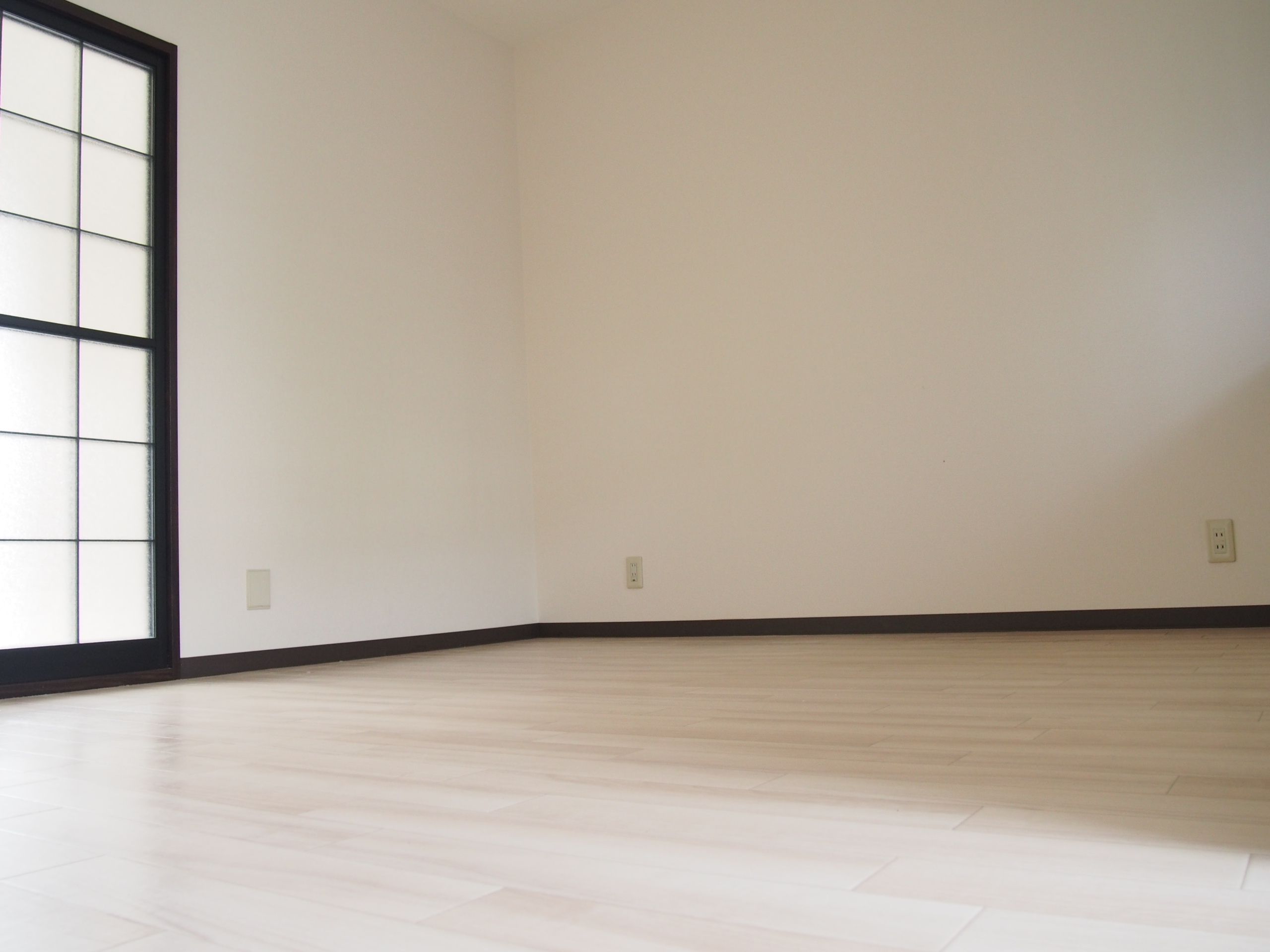 Other room space. Of cleanliness and brightness flooring.