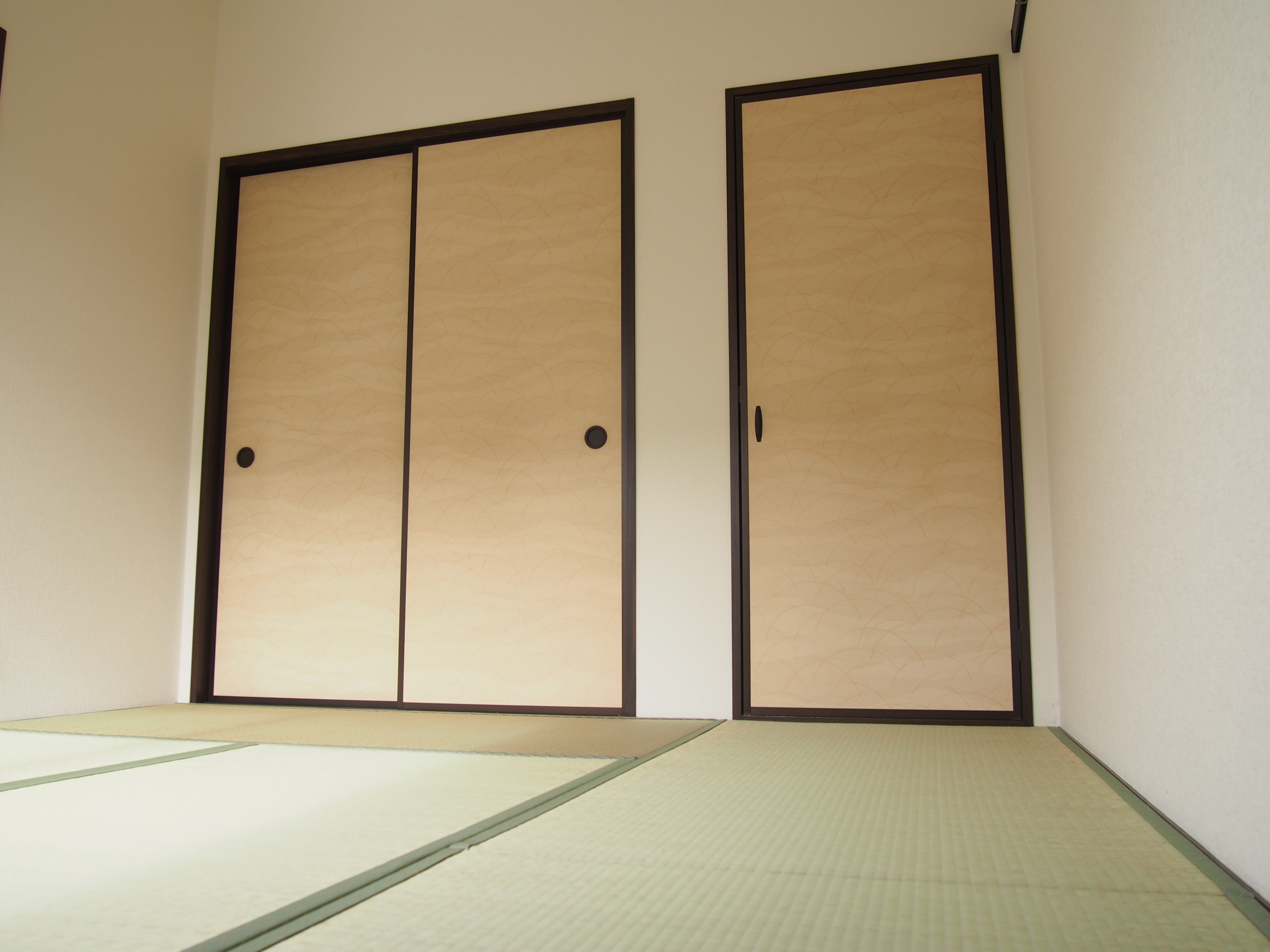 Receipt. Japanese-style storage. Lot.