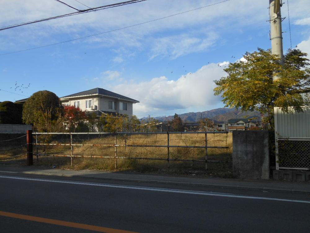 The entire compartment Figure. Compartment figure