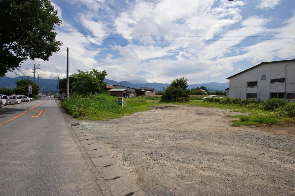 Local photos, including front road