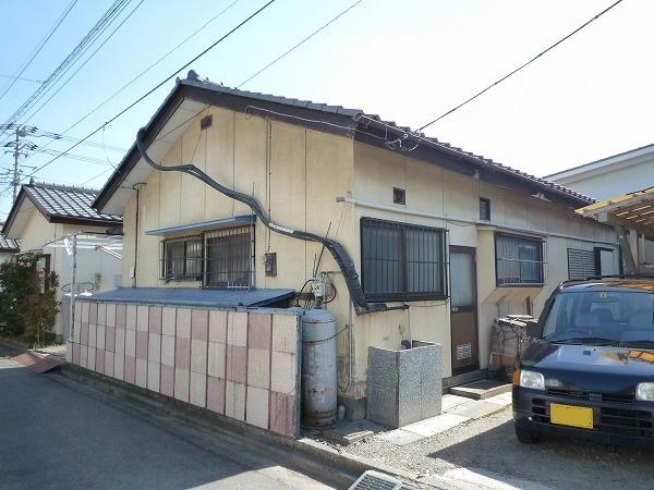 Local land photo. Dismantling costs seller Mr. burden