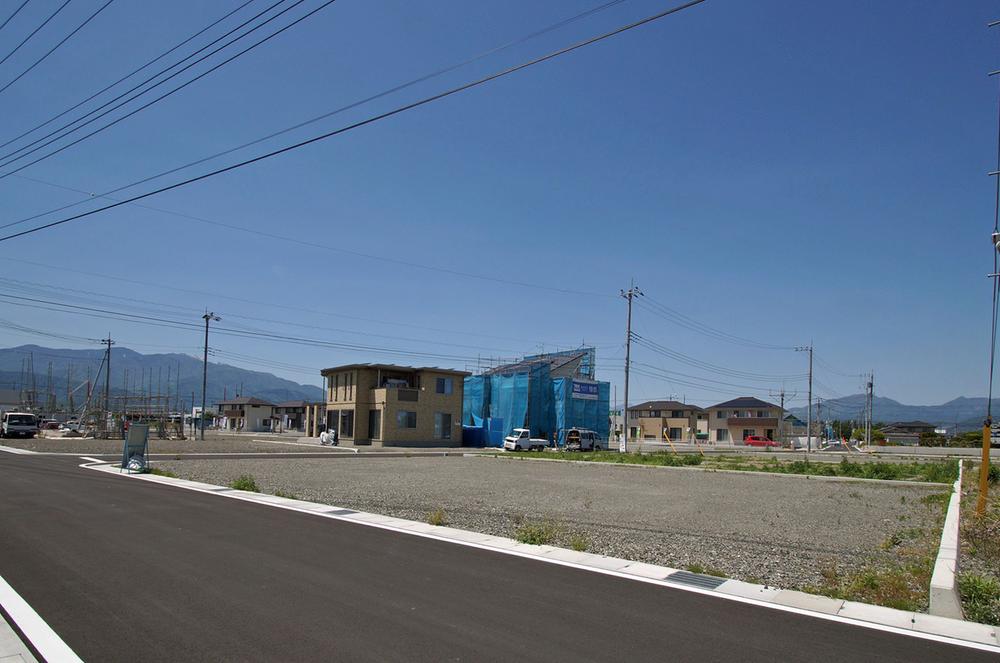 Local photos, including front road